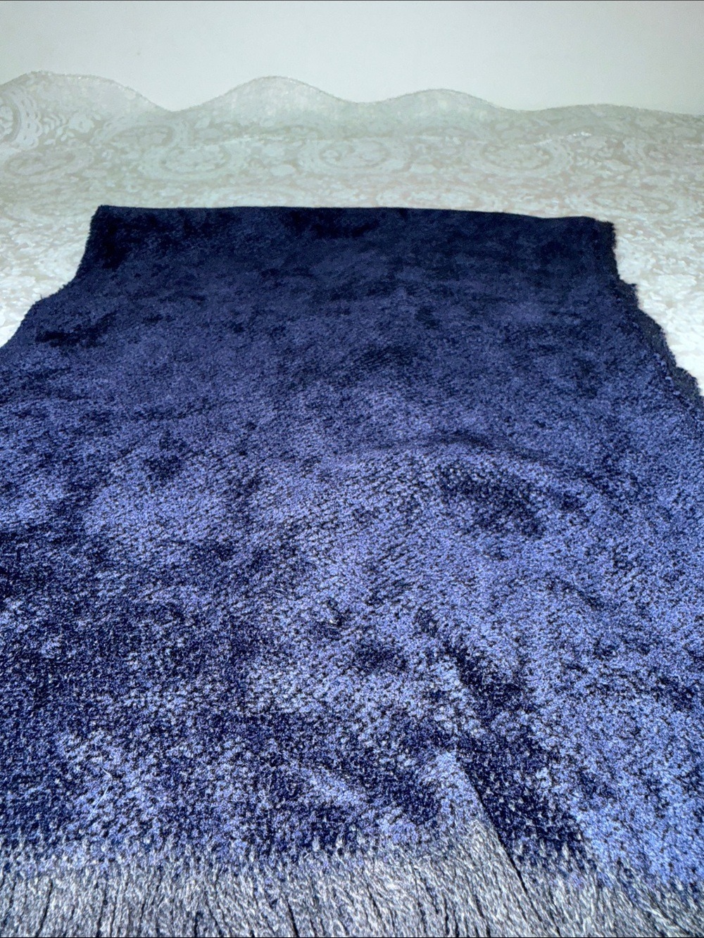 Classic dark blue Fringe Wrap Scarf for Women Italy ๐ฎ๐น made - Picture 8 of 9